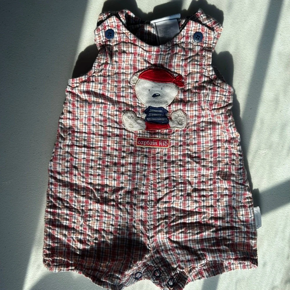 Vitamins Baby Bear Plaid Seersucker Romper Baby Boy 9M Red Blue Nautical